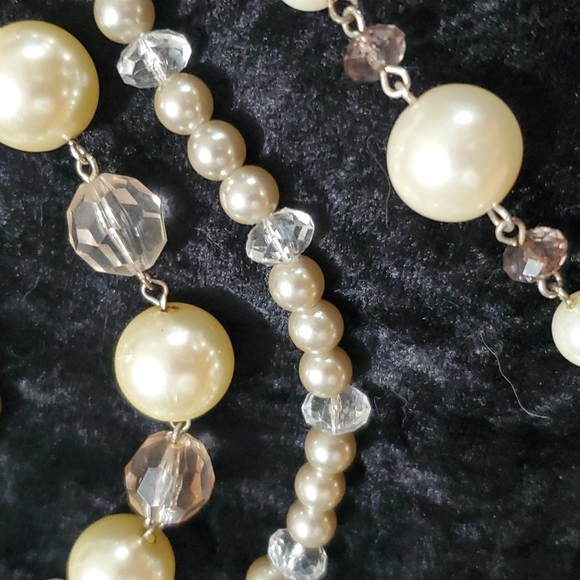 Pearl multi layered necklace - Picture 3 of 5